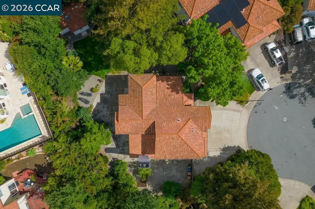 55 La Honda Court Clayton CA 94517