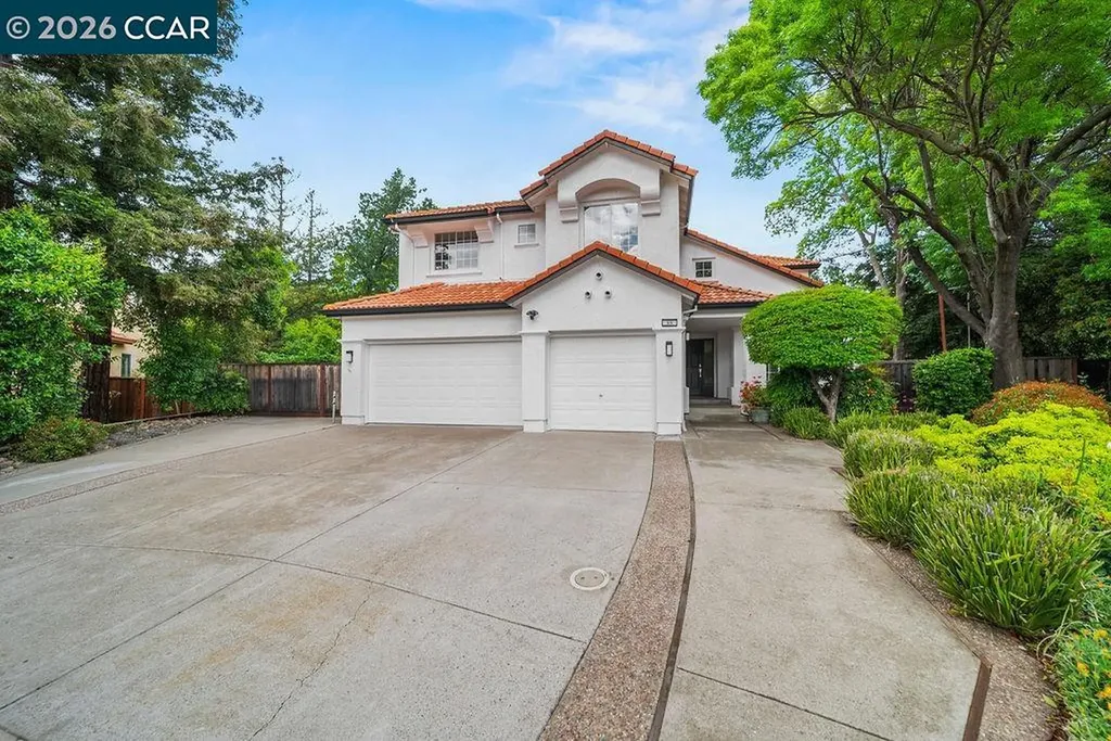 55 La Honda Court Clayton CA 94517