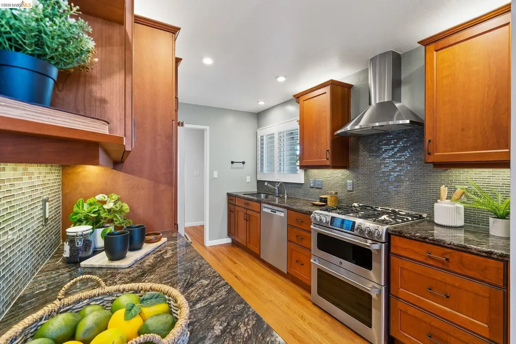 8796 Bandon Drive Dublin CA 94568