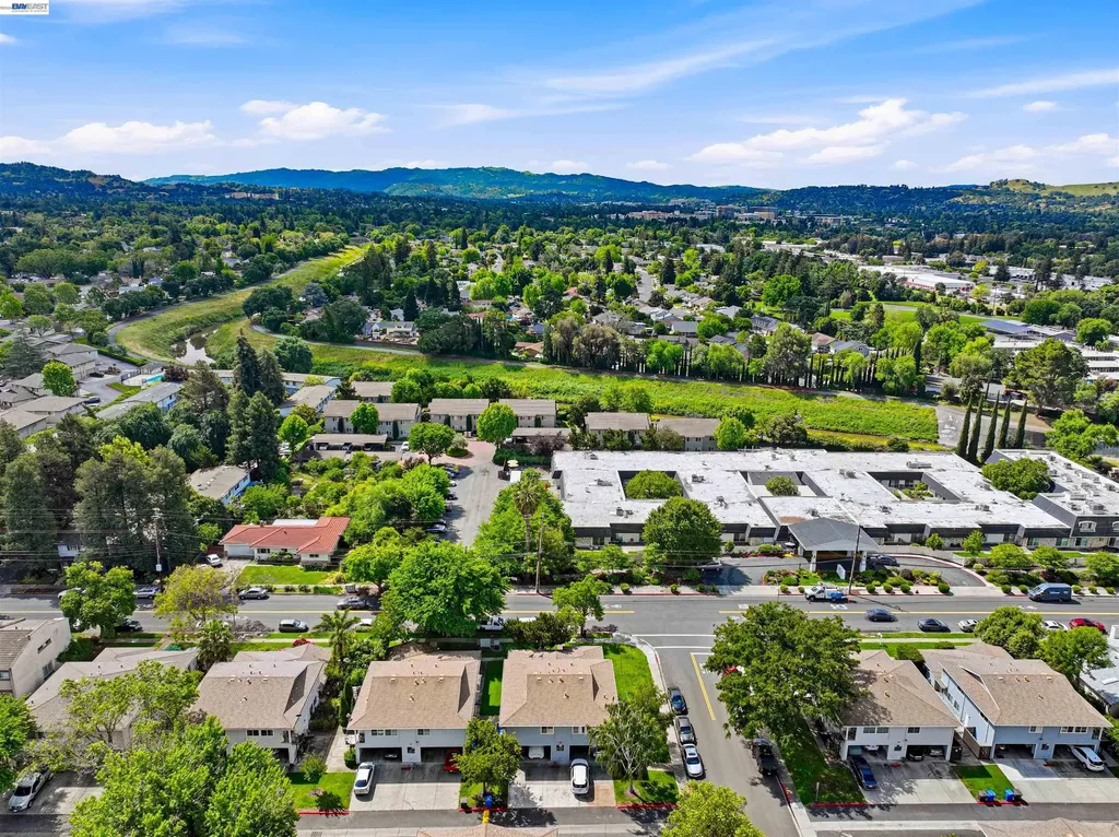 1060 Mohr Lane Concord CA 94518