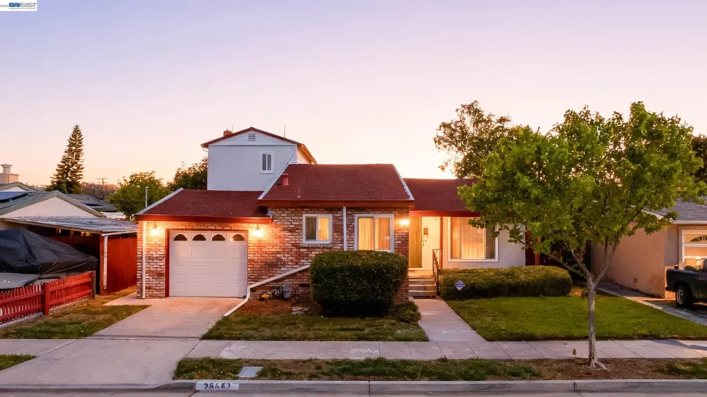 26462 Stanwood Avenue Hayward CA 94544