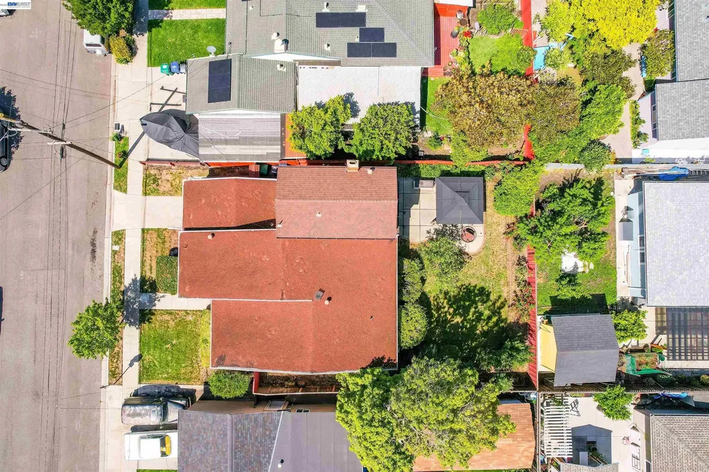 26462 Stanwood Avenue Hayward CA 94544