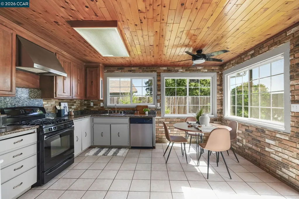 476 Pamela Drive Bay Point CA 94565