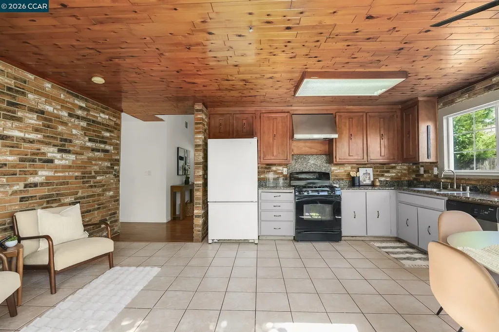 476 Pamela Drive Bay Point CA 94565