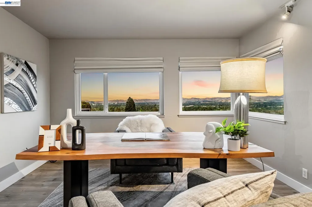 15 Surmont Court Lafayette CA 94549