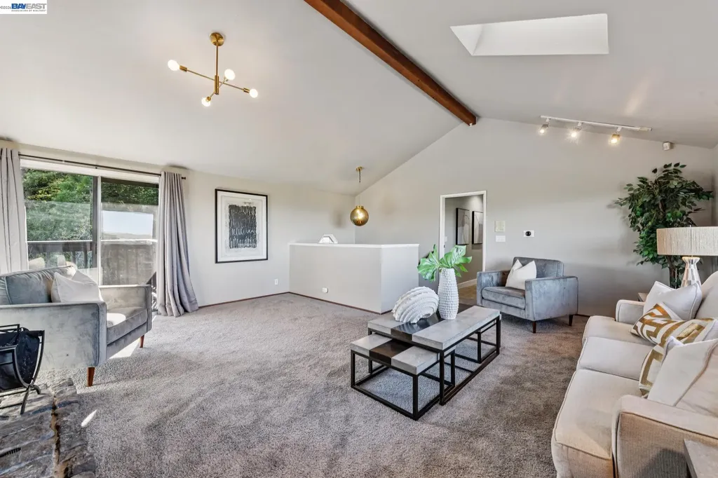 15 Surmont Court Lafayette CA 94549