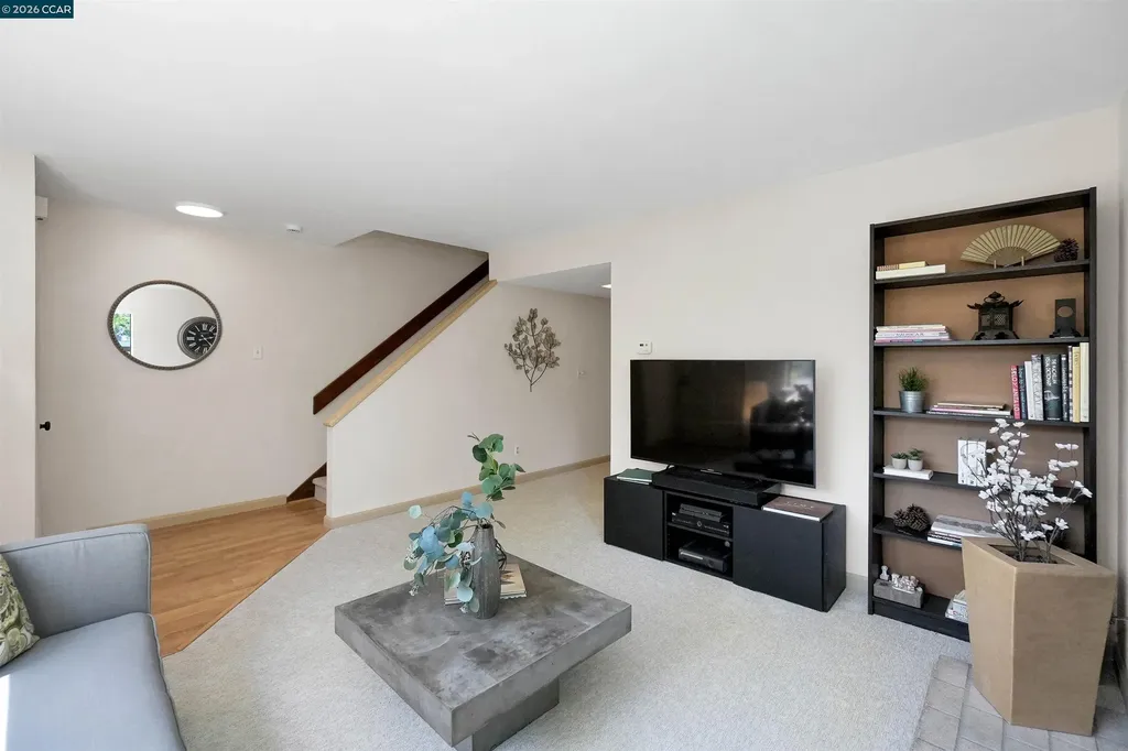 1297 Honey Trail Walnut Creek CA 94597