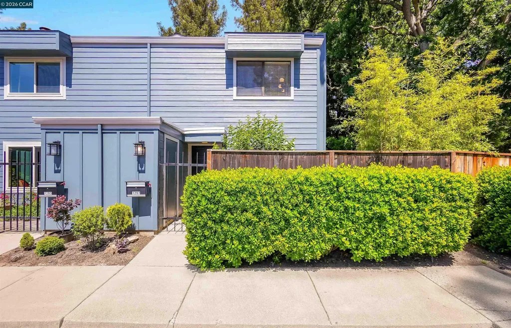 1297 Honey Trail Walnut Creek CA 94597