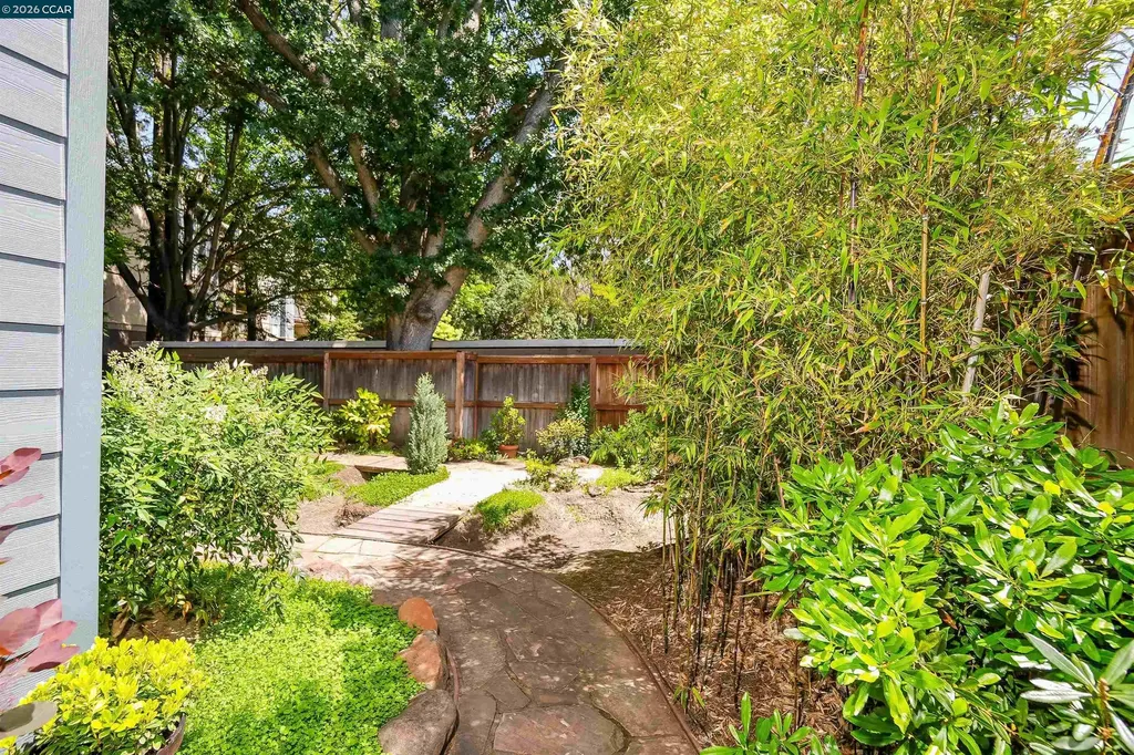 1297 Honey Trail Walnut Creek CA 94597