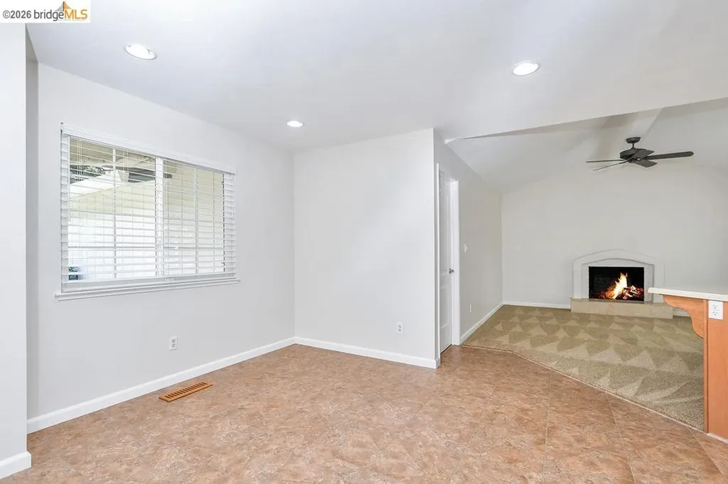 2212 Montevideo Drive Pittsburg CA 94565