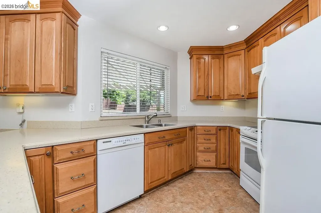 2212 Montevideo Drive Pittsburg CA 94565