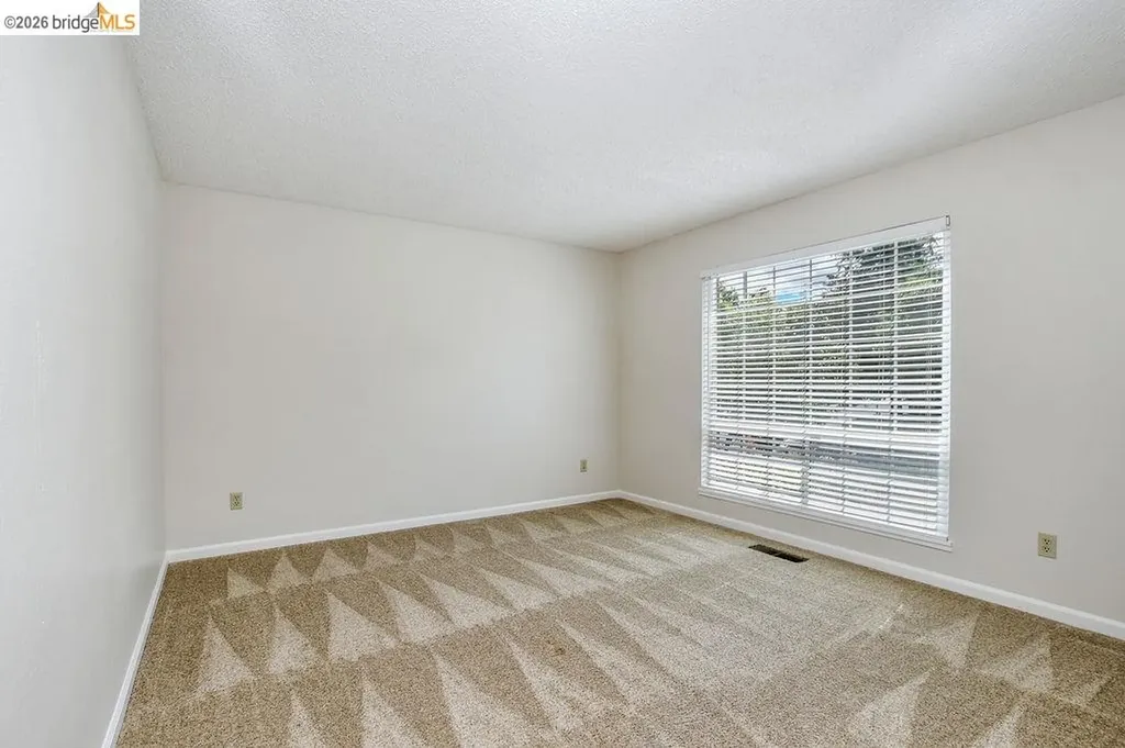 2212 Montevideo Drive Pittsburg CA 94565