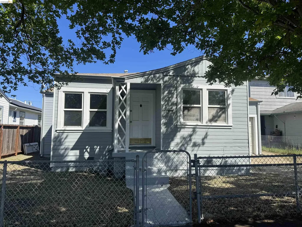 220 13th Street Vallejo CA 94590
