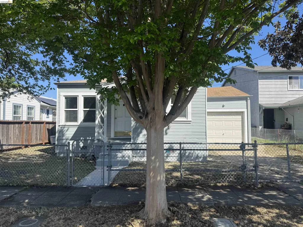 220 13th Street Vallejo CA 94590