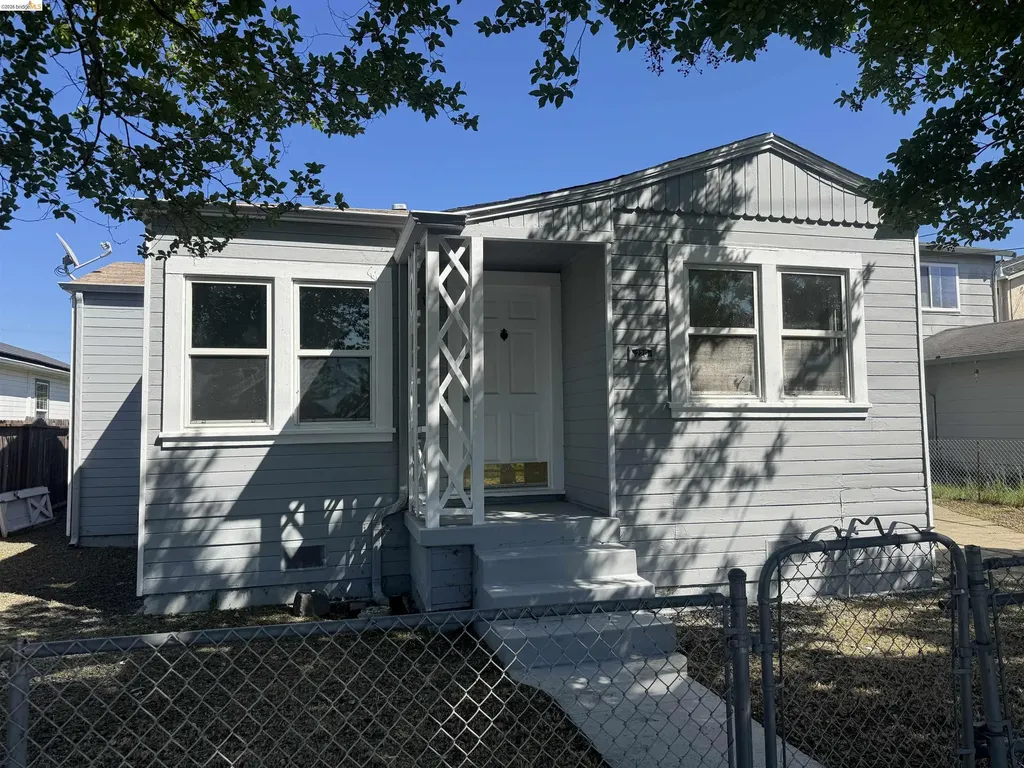 220 13th Street Vallejo CA 94590