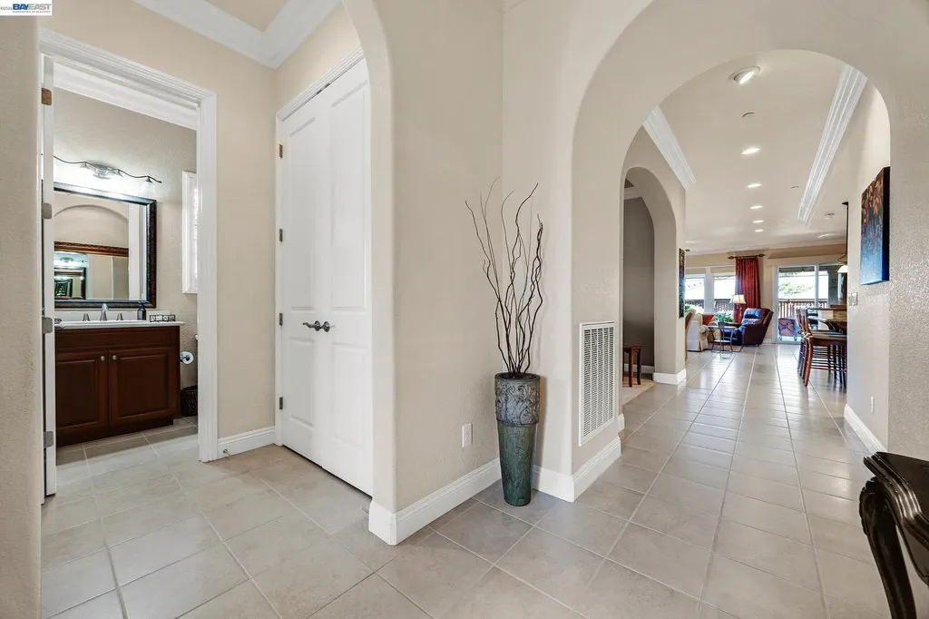 1608 Frascati Way Brentwood CA 94513