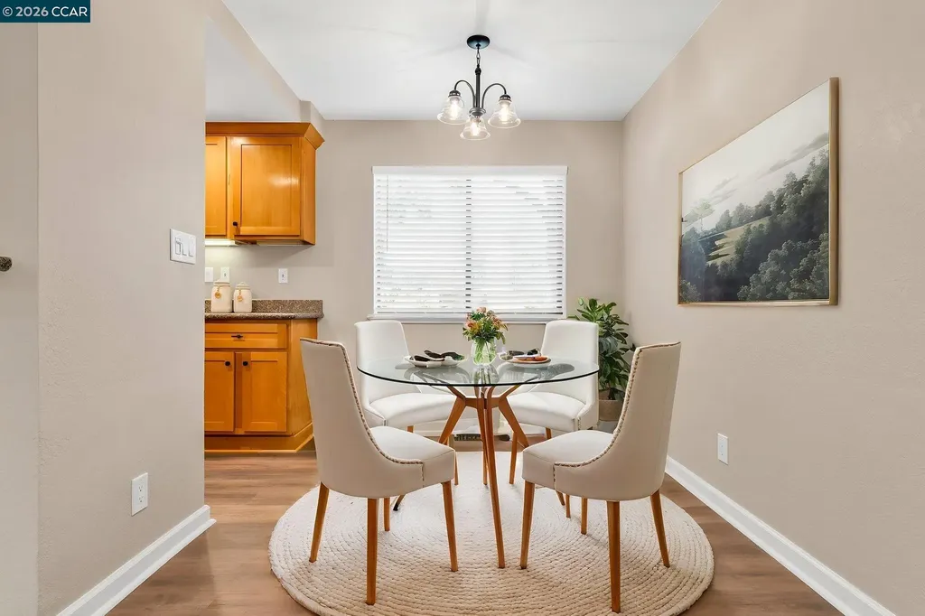 2827 Monument Boulevard Concord CA 94520