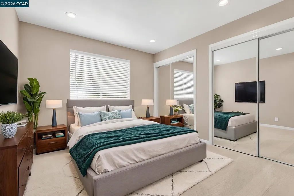 2827 Monument Boulevard Concord CA 94520