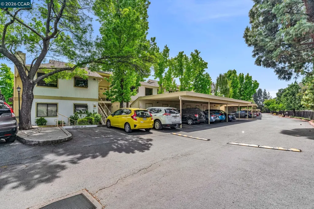 2827 Monument Boulevard Concord CA 94520