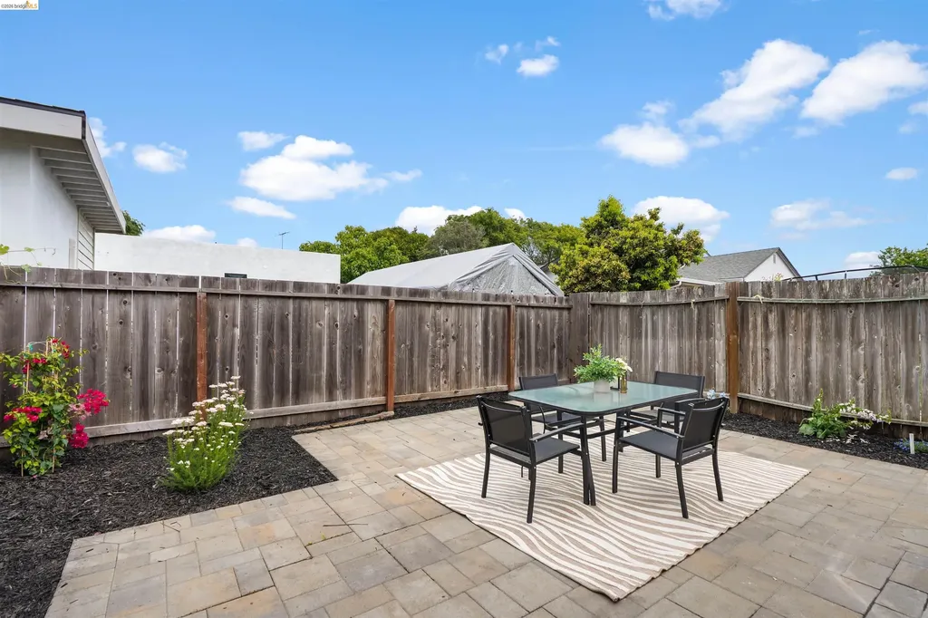 2339 Mcbryde Avenue Richmond CA 94804