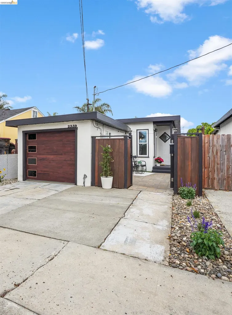 2339 Mcbryde Avenue Richmond CA 94804