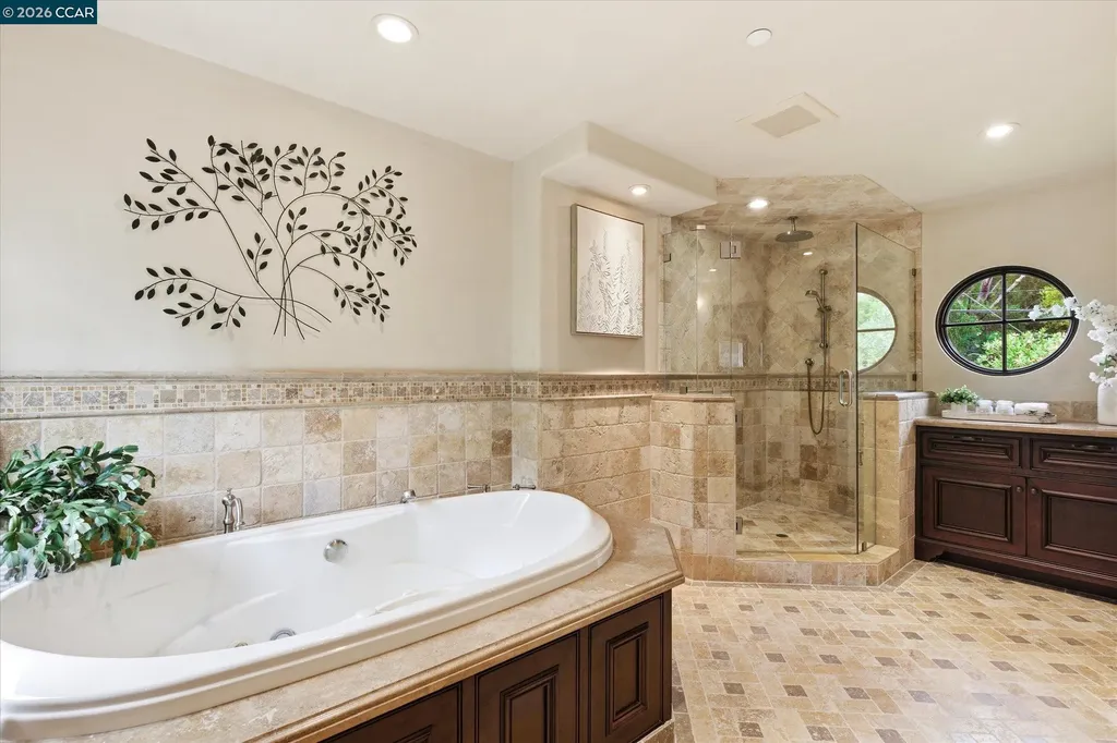 80 Rheem Boulevard Orinda CA 94563