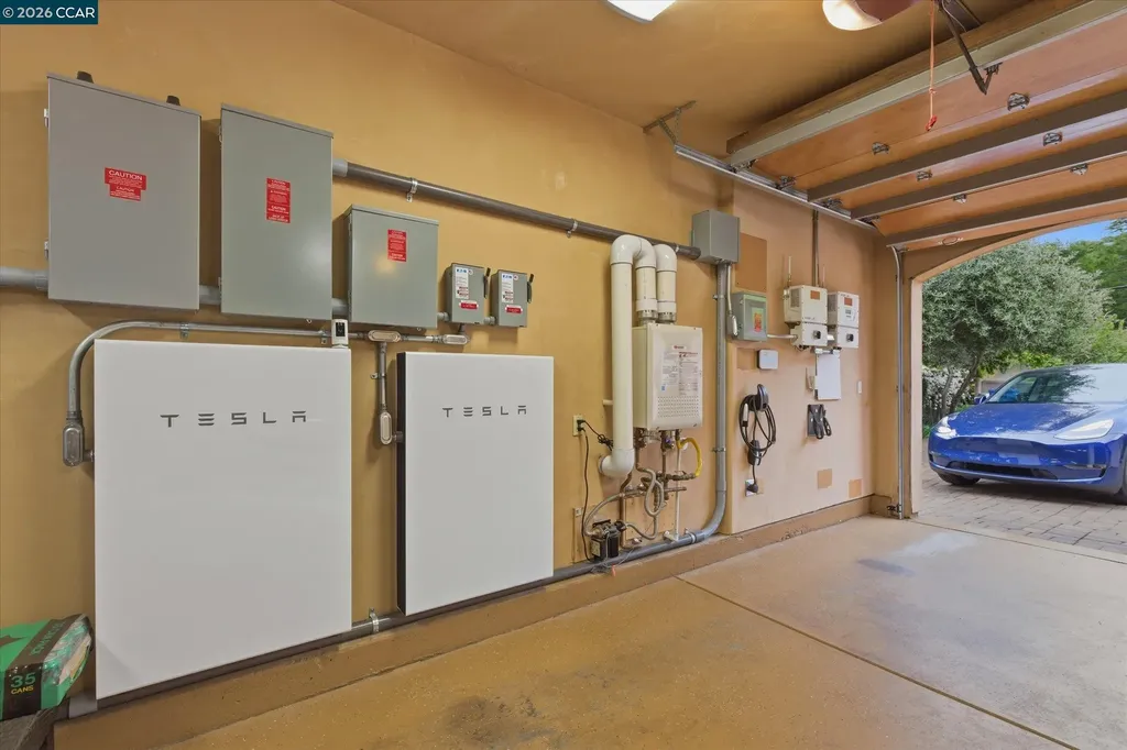 80 Rheem Boulevard Orinda CA 94563