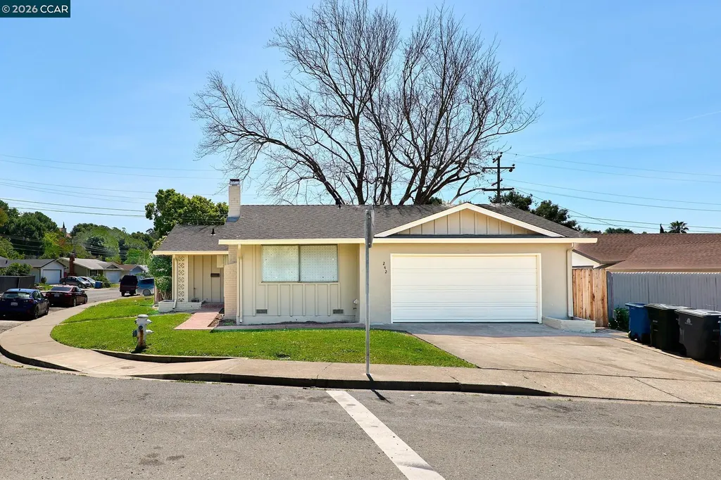 242 College Avenue Vallejo CA 94589