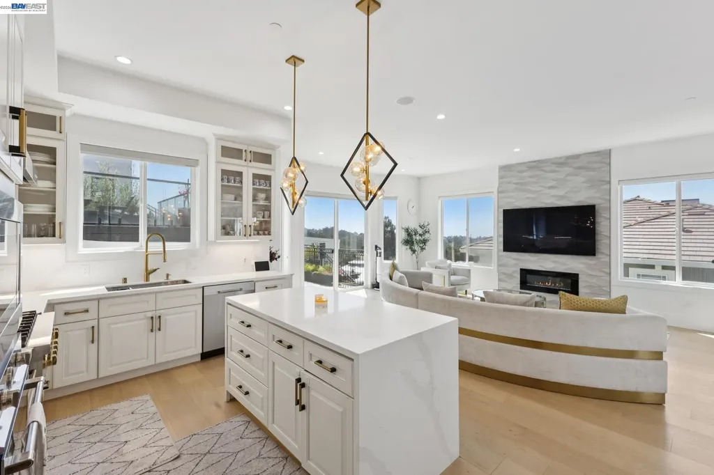 3606 Sarita Street Hayward CA 94542