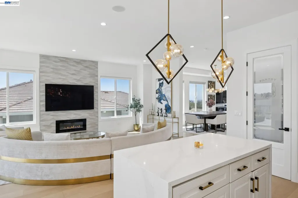 3606 Sarita Street Hayward CA 94542