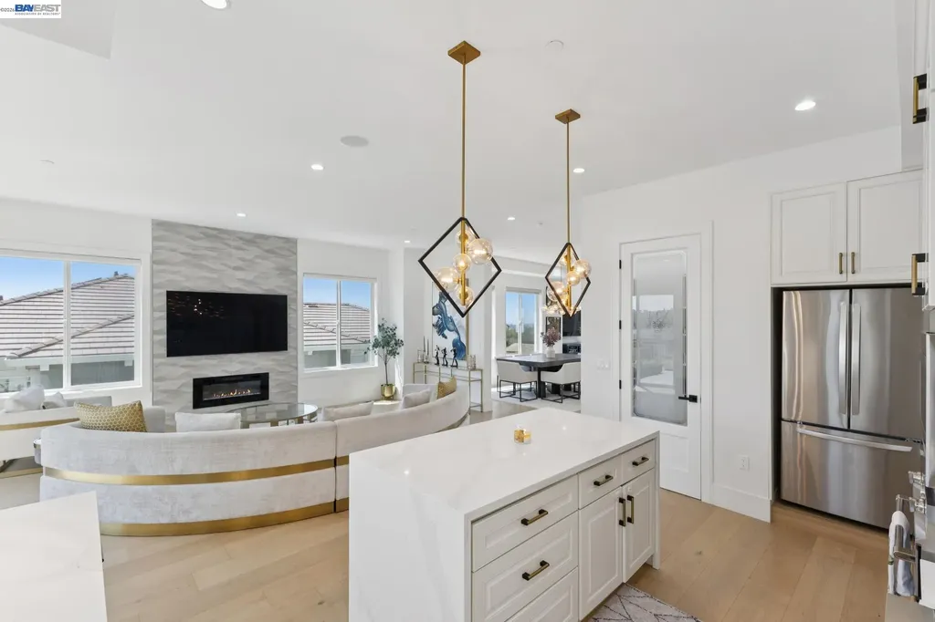 3606 Sarita Street Hayward CA 94542