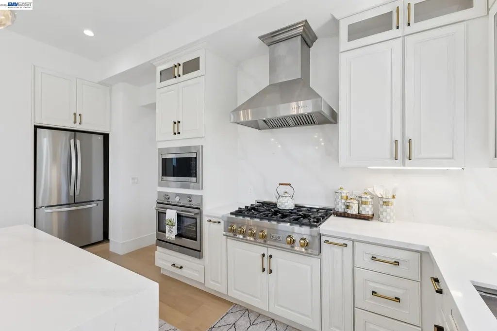 3606 Sarita Street Hayward CA 94542