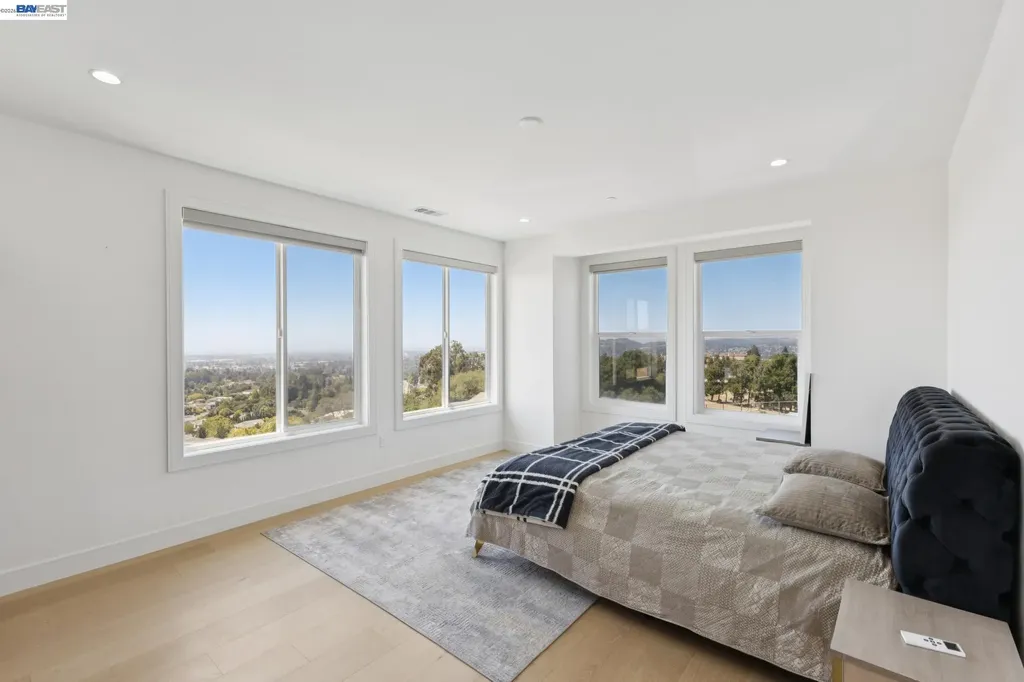 3606 Sarita Street Hayward CA 94542