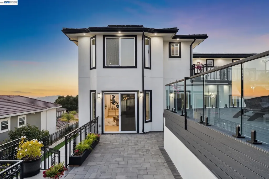 3606 Sarita Street Hayward CA 94542
