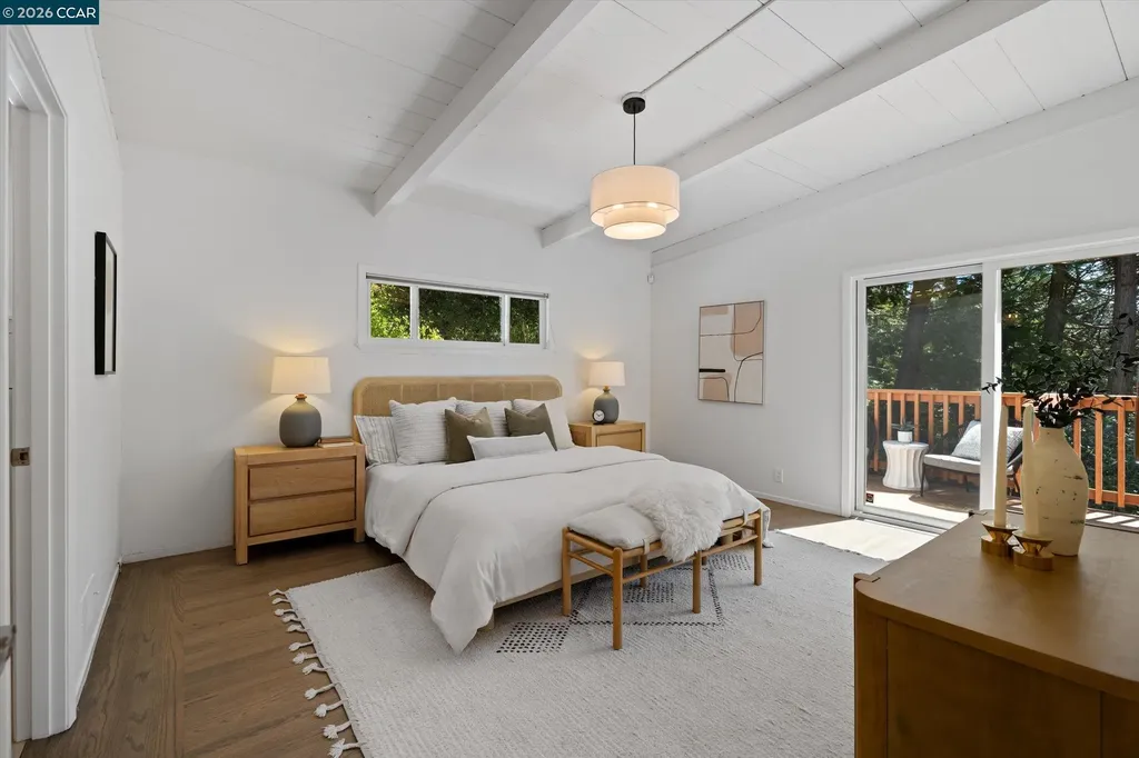 8 Westwood Court Orinda CA 94563