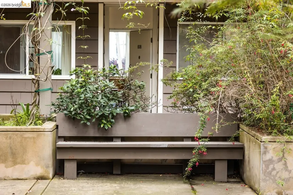 2601 College Avenue Berkeley CA 94704