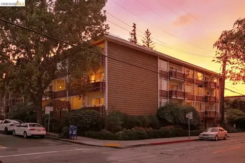 2601 College Avenue Berkeley CA 94704