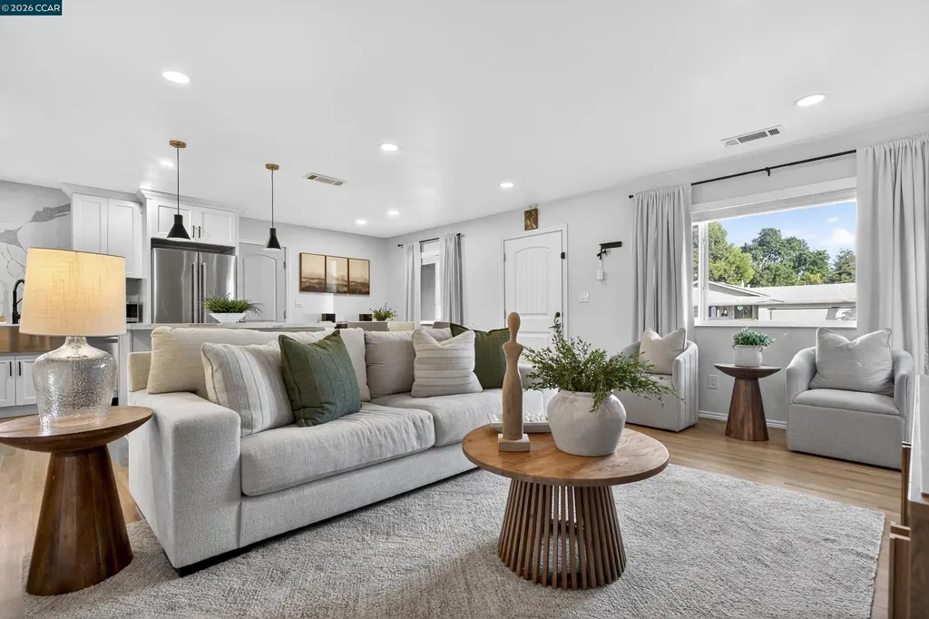 1891 Gilly Lane Concord CA 94518