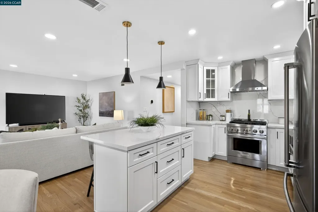 1891 Gilly Lane Concord CA 94518