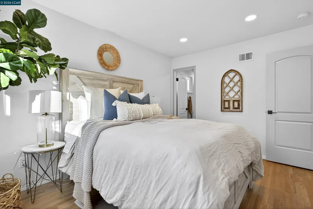 1891 Gilly Lane Concord CA 94518