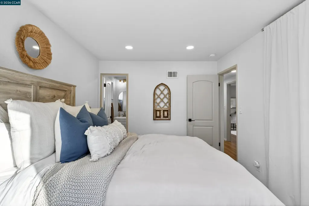 1891 Gilly Lane Concord CA 94518