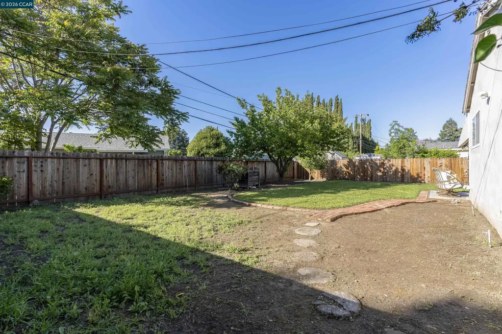 1891 Gilly Lane Concord CA 94518