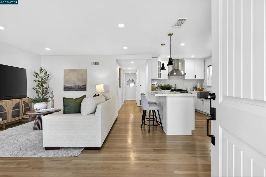1891 Gilly Lane Concord CA 94518