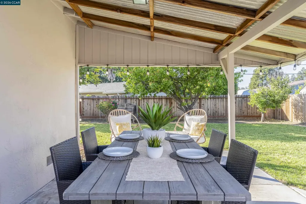 1891 Gilly Lane Concord CA 94518
