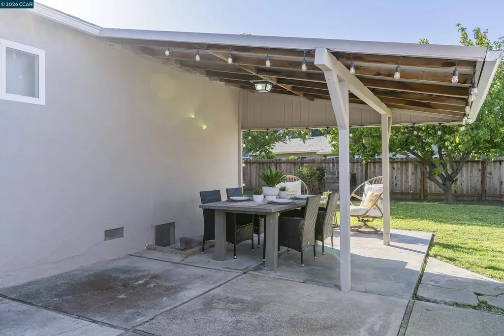 1891 Gilly Lane Concord CA 94518