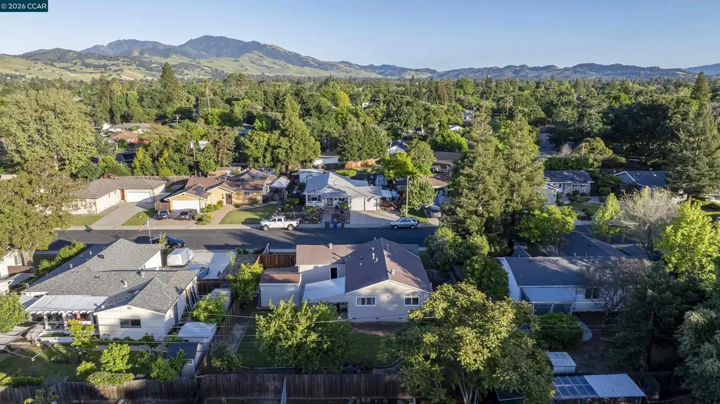 1891 Gilly Lane Concord CA 94518