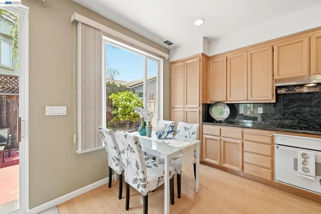 17 Miranda Court Alameda CA 94502