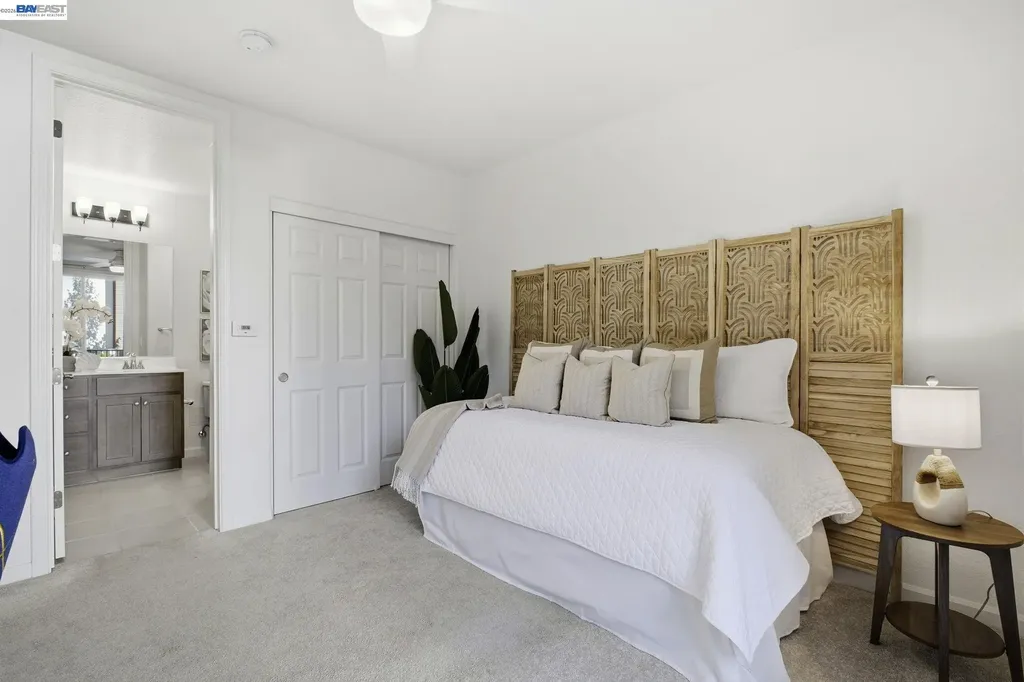 29741 Hansen Hayward CA 94544