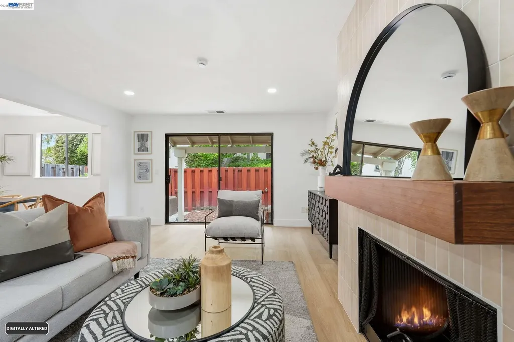 2 Knoll Court Hercules CA 94547