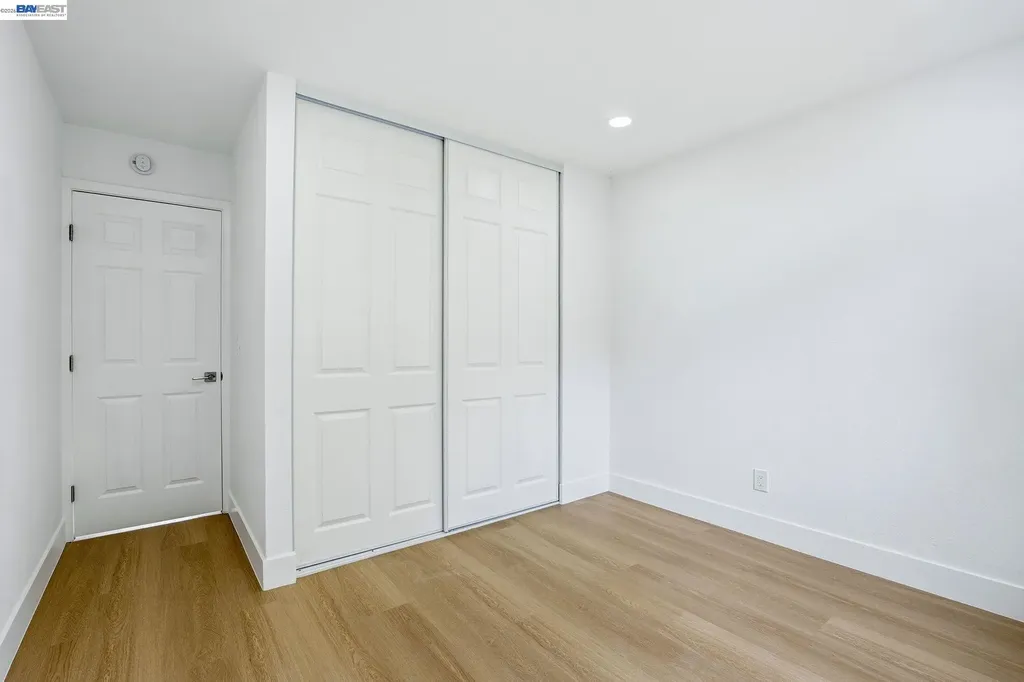 2 Knoll Court Hercules CA 94547